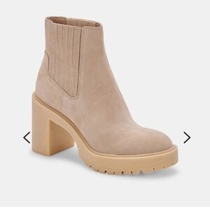 Dolce Vita dune suede boots